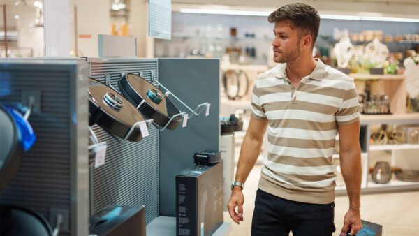 Mua robot hút bụi ở đâu - Siêu thị điện máy