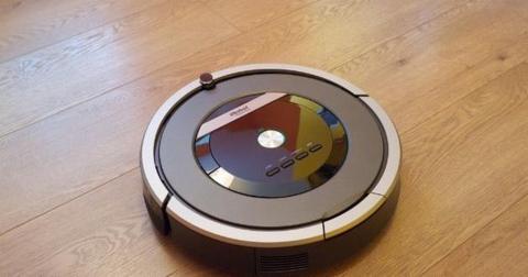 Sự phát triển của robot hút bụi
