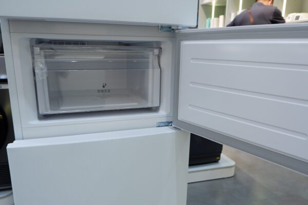 Tủ lạnh Xiaomi Mijia 256L thiết kế 3 cửa độc lập