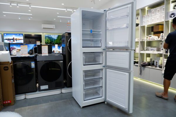 Tủ lạnh Xiaomi Mijia 256L thiết kế 3 cửa độc lập