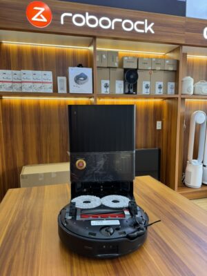 Robot hút bụi Roborock Q Revo Master